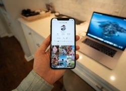 Seguidores ou perseguidores? 2 Foto: Aaron Weiss/ Unsplash