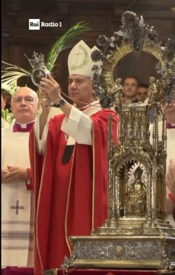 Sangue de San Gennaro volta a liquefazer-se em Nápoles: milagre se repete pela terceira vez em 2026 2 Foto: screenshot/ Facebook