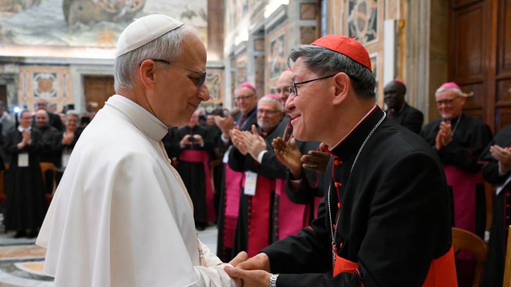Colégio Cardinalício elege Cardeal Tagle seu novo decano 2 Colegio Cardinalicio elege Cardeal Tagle seu novo decano 2