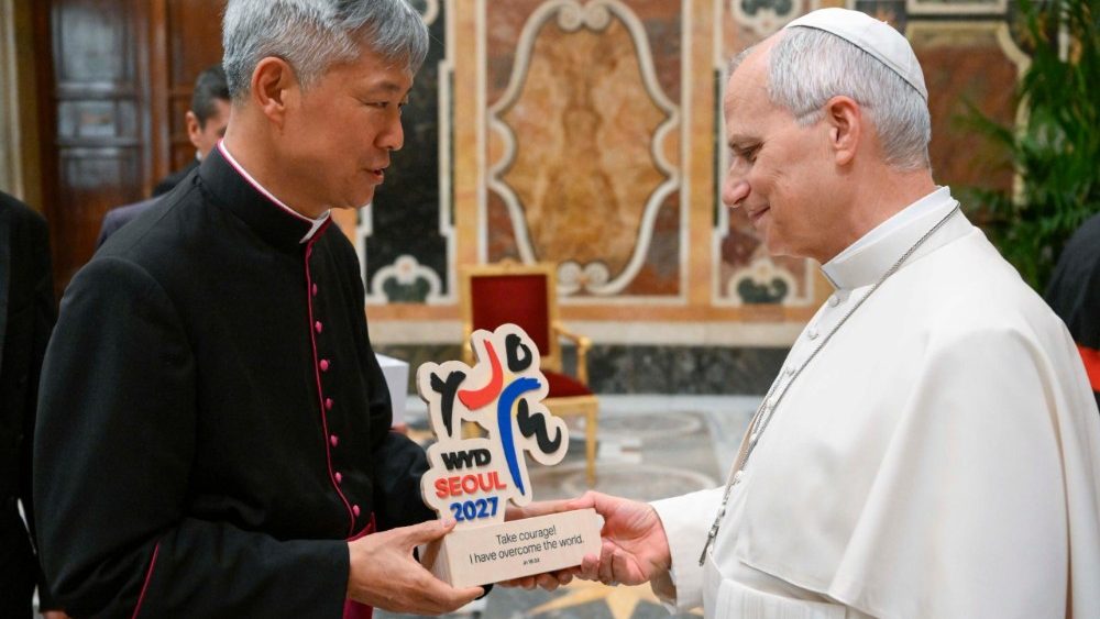 Leão XIV aos consagrados coreanos em Roma: “Sejam testemunhas de esperança e artesãos da paz” 5 Leao XIV aos consagrados coreanos em Roma Sejam testemunhas de esperanca e artesaos da paz 3