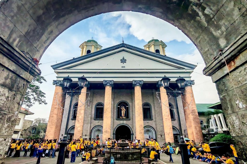 Paróquia histórica de 412 anos nas Filipinas é elevada a Basílica menor 2 Paroquia historica de 412 anos nas Filipinas e elevada a Basilica menor